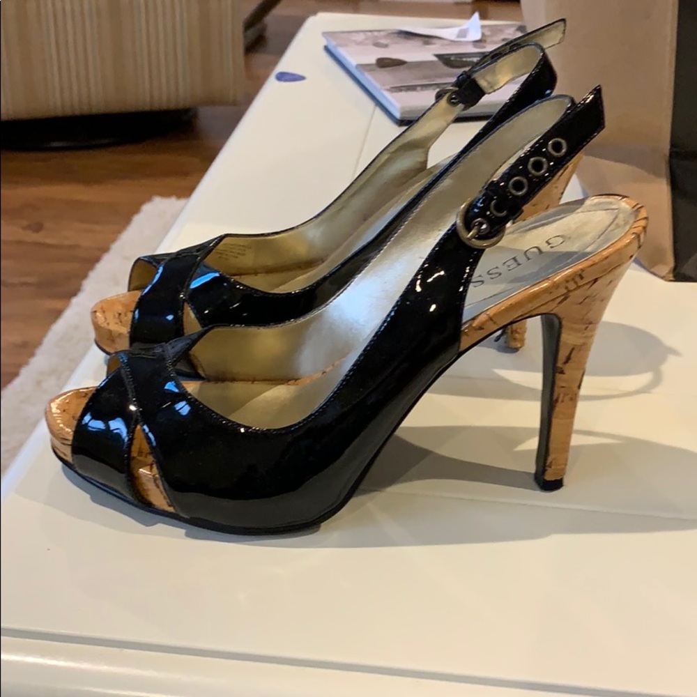 Guess sandals